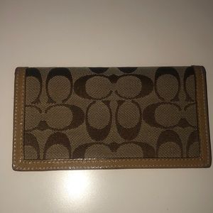 COACH Checkbook Wallet